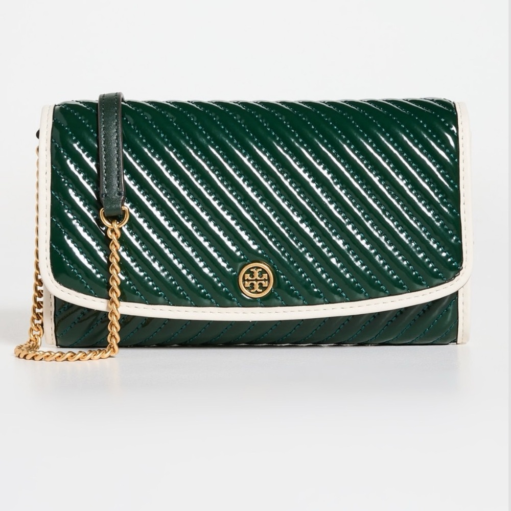 Tory Burch Robinson Patent Puffy Quilted Chain Wallet. Green NWT